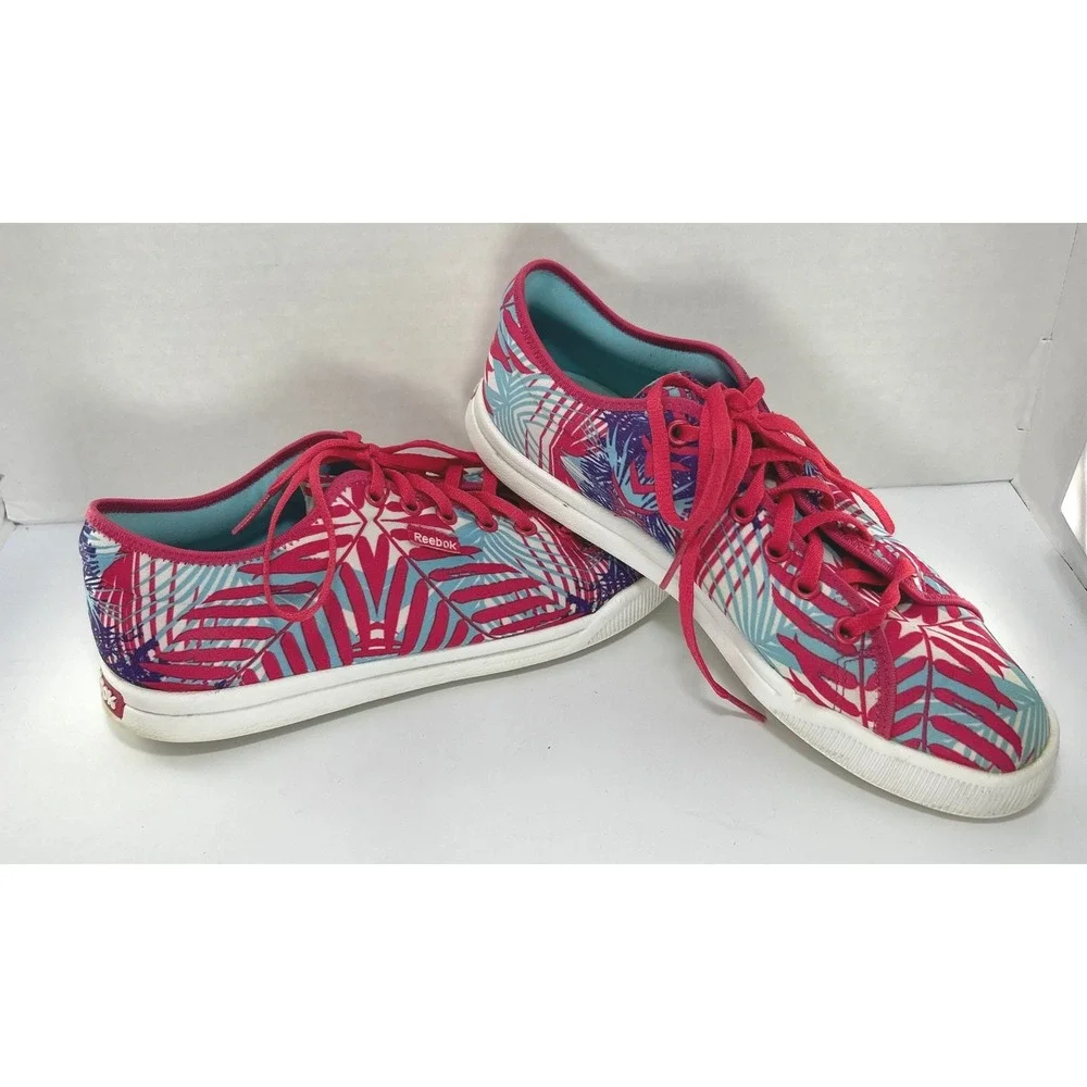 Reebok Tropical Coconut Girl Skyscape Sneakers 9.5 Floral Beachy Pink Blue